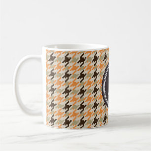Kariertes Monogramm des Vintagen orange Kaffeetasse