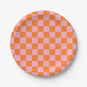 Kariertes Orange und rosa Pappteller