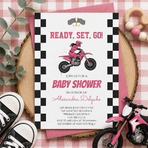Kariertes Rosa Mädchen Dirt Bike Baby Shower Einladung