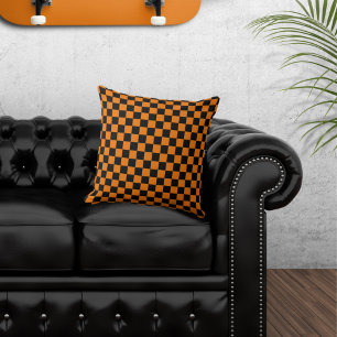 Kariertes Schwarz-Orange-Wurfkissen Kissen