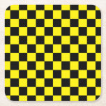 Kariertes Schwarzes und gelb Rechteckiger Pappuntersetzer<br><div class="desc">Abstrakte digitale Kunst der gelben und schwarzen Quadrate in einer checkered Bildung.</div>