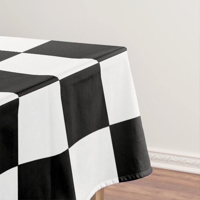 Kariertes Schwarzweiss Tischdecke (Beispiel)