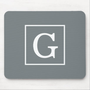 Karkohle Gray White Gerahmt Initial Monogram Mousepad