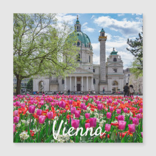 Karlskirche im Frühjahr in Wien, Österreich Ma Magnetkarte