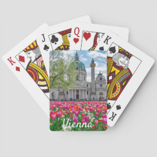 Karlskirche im Frühjahr in Wien, Österreich Spielkarten