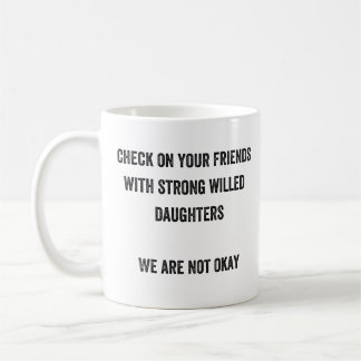 Karo auf Ihren Freunden mit starken gewillt Kaffeetasse
