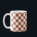 Karo Rust Checked Terracotta Checkerboard Kaffeetasse<br><div class="desc">Schachbrett - Erdtöne Terrakotta Schachbrett.</div>