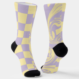 Karos und Wirbel - Gelb und Lila Socken