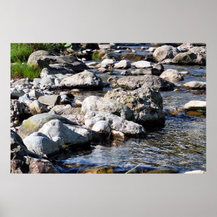 Karpaten-Gebirgsfluss – Naturdruck Rumänien Poster