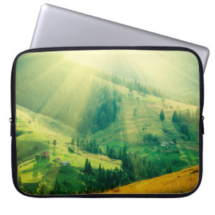 Karpatengebirge Sommerlandschaft bei Sonnenunterga Laptopschutzhülle