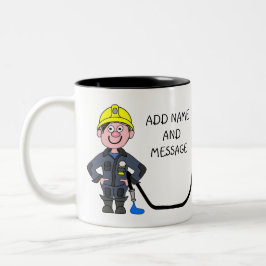 Karte von Feuerwehrmann, der seinen Schlauch hält Zweifarbige Tasse