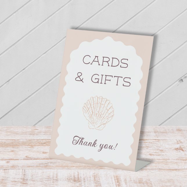 Karten und Geschenke Beach Babe Seashell Baby Dusc Sockelschild (Cards & Gifts Beach Babe Seashell Baby Shower Pedestal Sign)