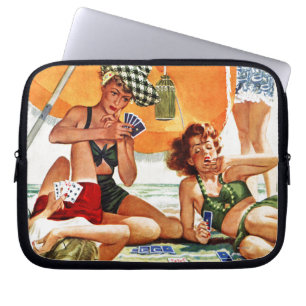 Kartenspiel am Strand durch Alex Ross Laptopschutzhülle