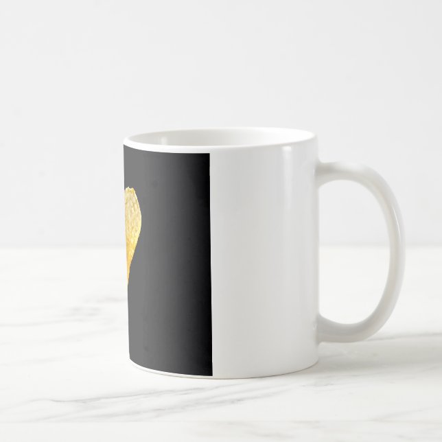 Kartoffelchips in Heart Shaped Kaffeetasse (Rechts)