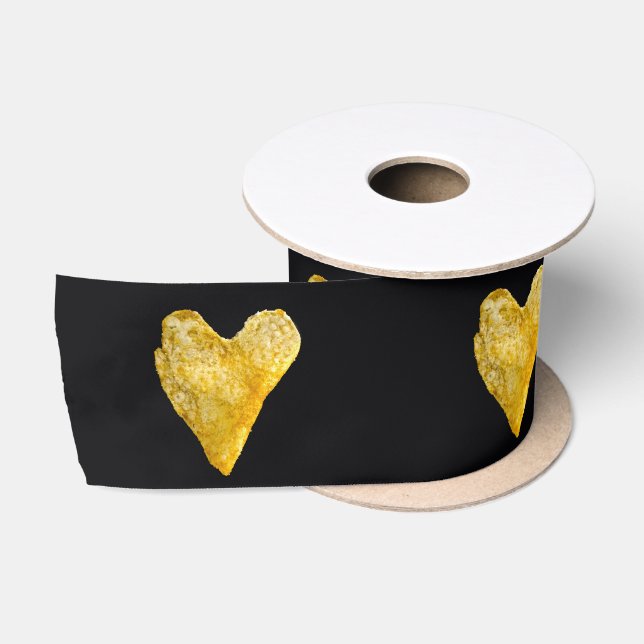 Kartoffelchips in Heart Shaped Satinband (Spule)