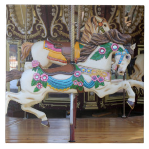 Karussellpferd im Galopp Fliese