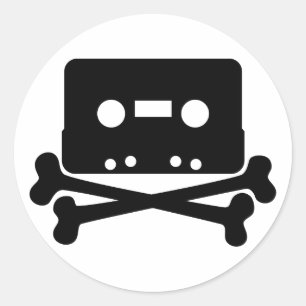 Kassette-Piratenflagge Runder Aufkleber