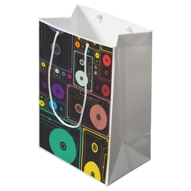 Kassettenband Mittlere Geschenktüte (Vorderseite Schrägansicht)