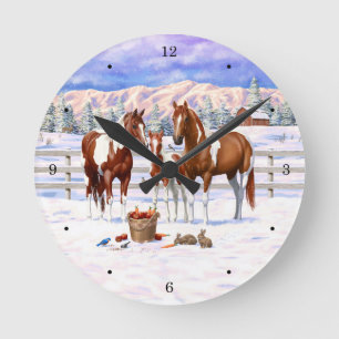 Kastanie Pinto Sorrel Paint Quarter Pferde im Schn Runde Wanduhr