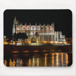 Kathedrale von Palma de Mallorca am Abend - Spanie Mousepad