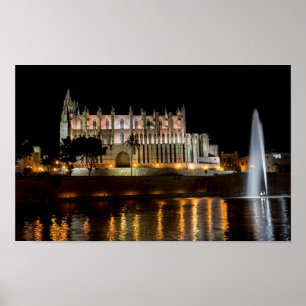 Kathedrale von Palma de Mallorca bei Nacht - Spani Poster