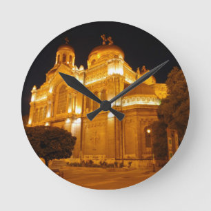Kathedrale von Warna bei Nacht Runde Wanduhr