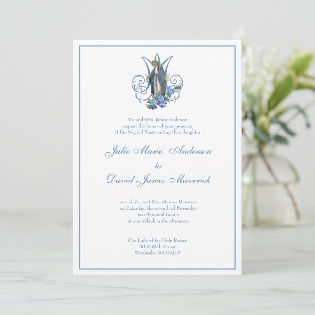 Katholische Jungfrau Mary Blue Floral Wedding Einladung (Stehend Vorderseite)