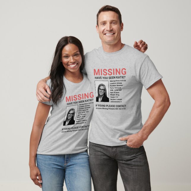 Katie Hobbs - T-shirt parodique de personne dispar (Unisexe)