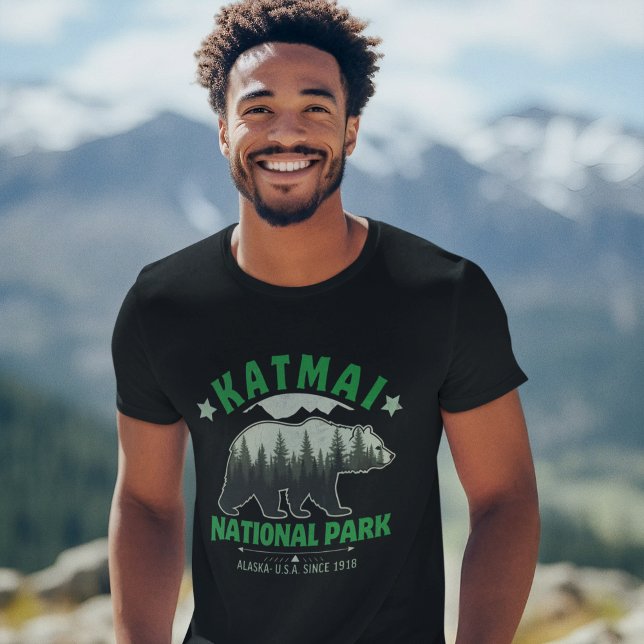 Katmai National Park Alaska Since 1918 Tri-Blend Shirt (Von Creator hochgeladen)
