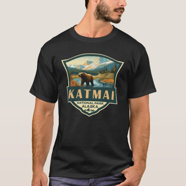Katmai National Park Illustration Retro Abzeichen T-Shirt (Vorderseite)