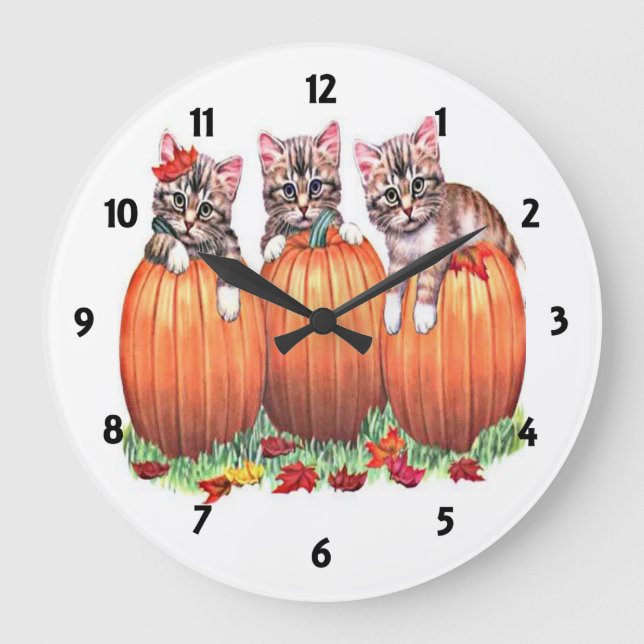 Kätzchen auf Pumpkins Wall Clock Große Wanduhr (Vorderseite)