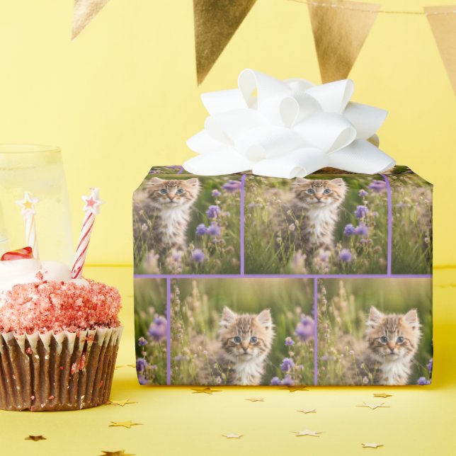 Kätzchen im Feld Wildblume Geschenkpapier (Geburtstagsparty)