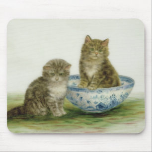 Kätzchen in einer blauen China-Schüssel Mousepad