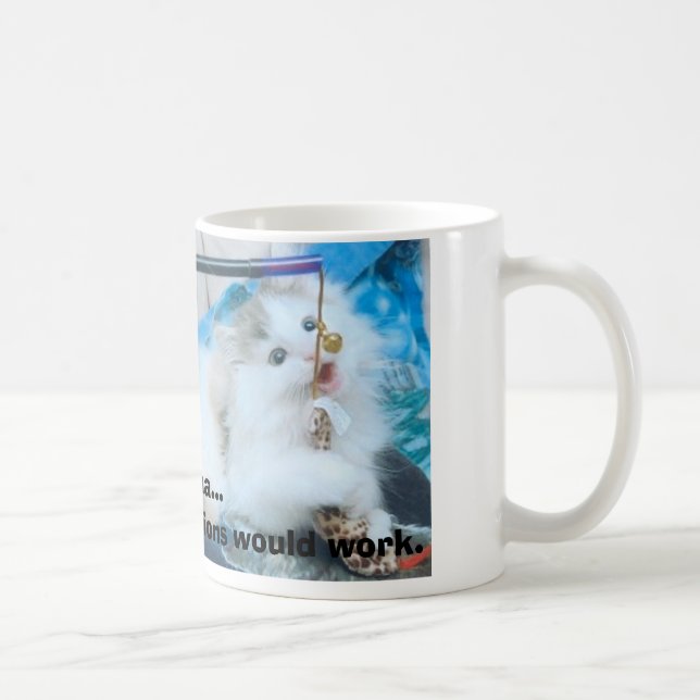 Kätzchen mit den Lippen, sehen, dass MA… ich jenes Kaffeetasse (Rechts)