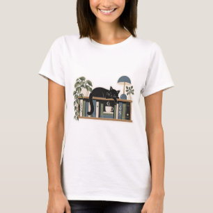 Katze auf dem Bücherregal Minimale Silhouette T-Shirt