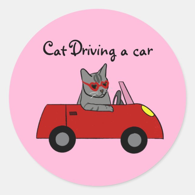 Katze, die einen Autoaufkleber fährt Runder Aufkleber (Vorderseite)