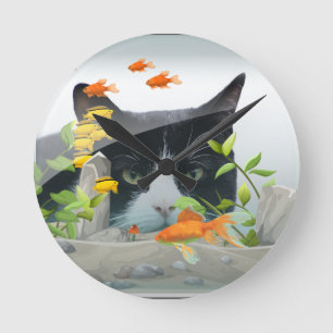 Katze, die im Aquarium blickt Runde Wanduhr