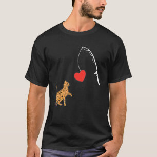 Katze fischt Herz Valentinstag Kätzchen Kitty Lieb T-Shirt