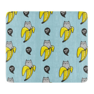 Katze in Banane Schneidebrett