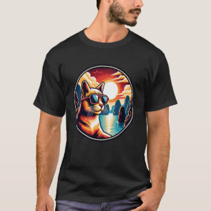 Katze in der Ha Long Bucht Vietnam T-Shirt