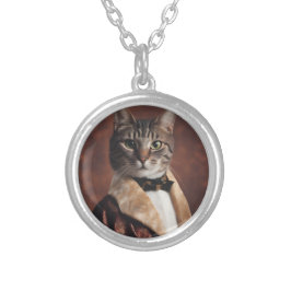 Katze in der Rauchjacke Versilberte Kette