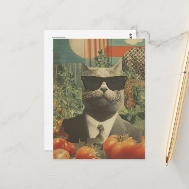 Katze in einem Anzug im Tomatengarten Postkarte (Vorderseite/Rückseite Beispiel)