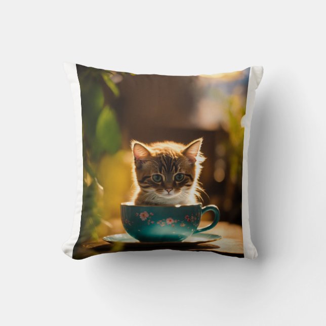 Katze in einem Teacup-Bild Kissen (Vorderseite)