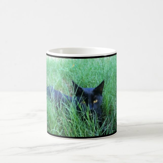 Katze-in-Gras Gewohnheits-Tasse Kaffeetasse (Mittel)