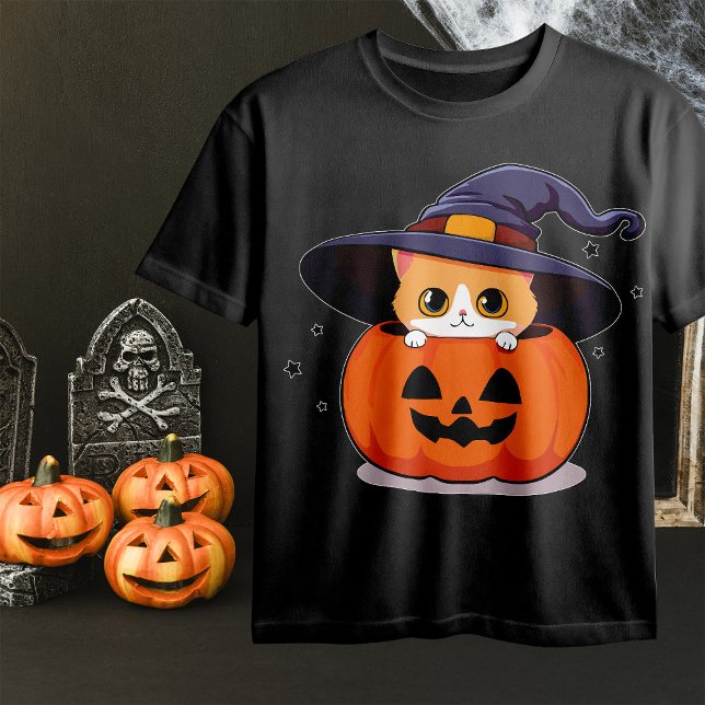 Katze mit Hexenhut zu Halloween Jack-O-Lantern T-Shirt (Von Creator hochgeladen)