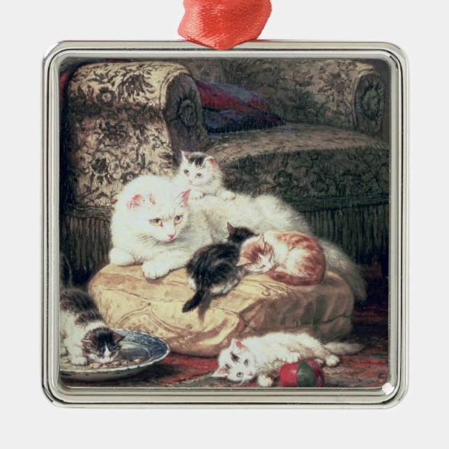 Katze mit ihren Kätzchen auf einem Kissen Silbernes Ornament (Vorne)