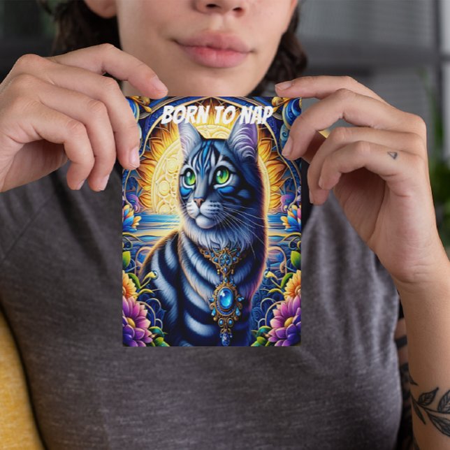 Katze mit Juwelen im lebendigen Fantasiegarten Postkarte (Von Creator hochgeladen)