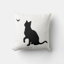 Katze mit Schmetterling