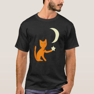 Katze mit Sternenaugen spielt mit Halbmond Stern T-Shirt