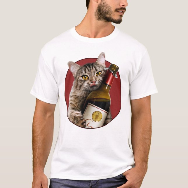 Katze mit Weinflasche T-Shirt (Vorderseite)